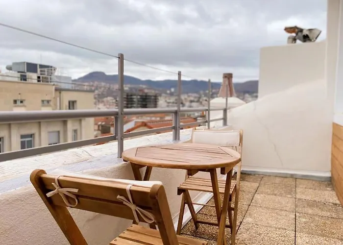 Duplex - Terrasse 2 Chambres Centre-Ville Jaude